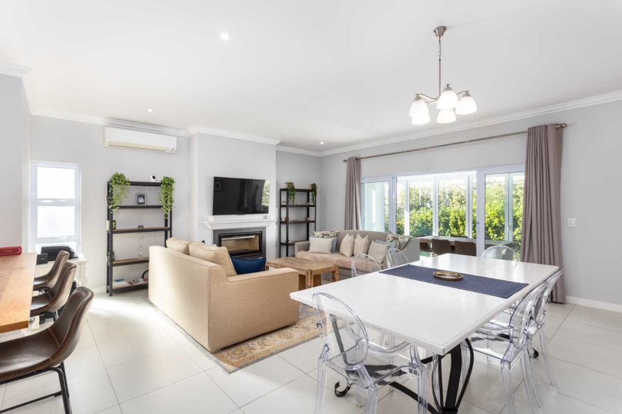 3 Bedroom Property for Sale in Val De Vie Estate Western Cape